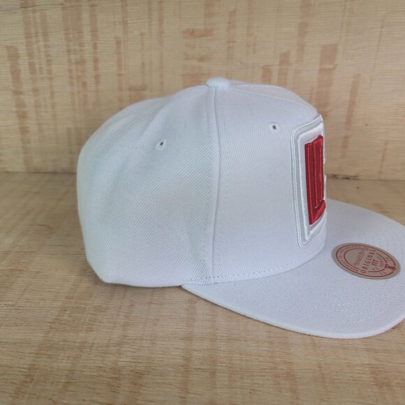 Los Angeles Clippers Hat Cap NBA Basketball Mitchell & Ness Adjustable Snapback - Picture 4 of 7